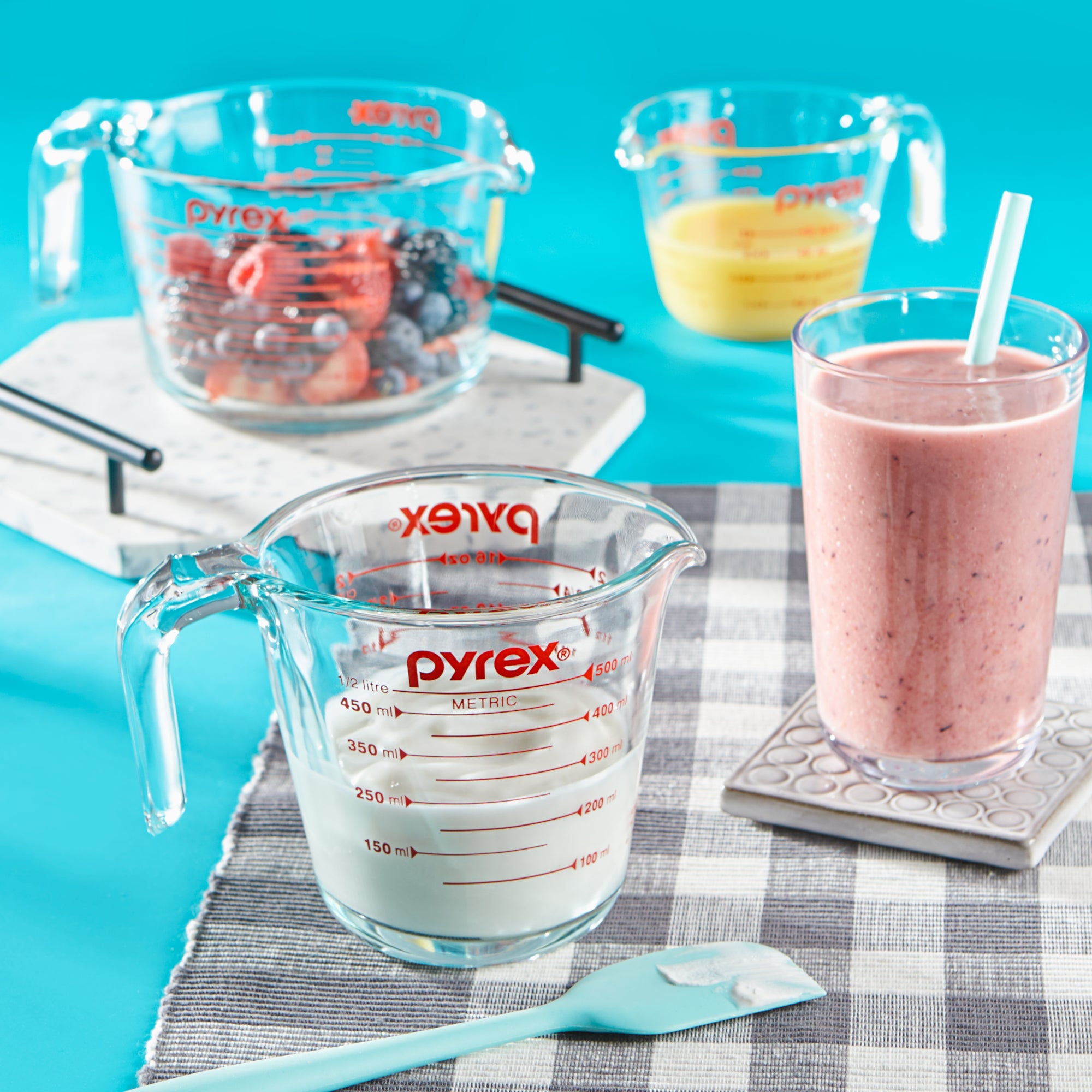 Pyrex® 3-piece Measuring Cup Set - Image 2