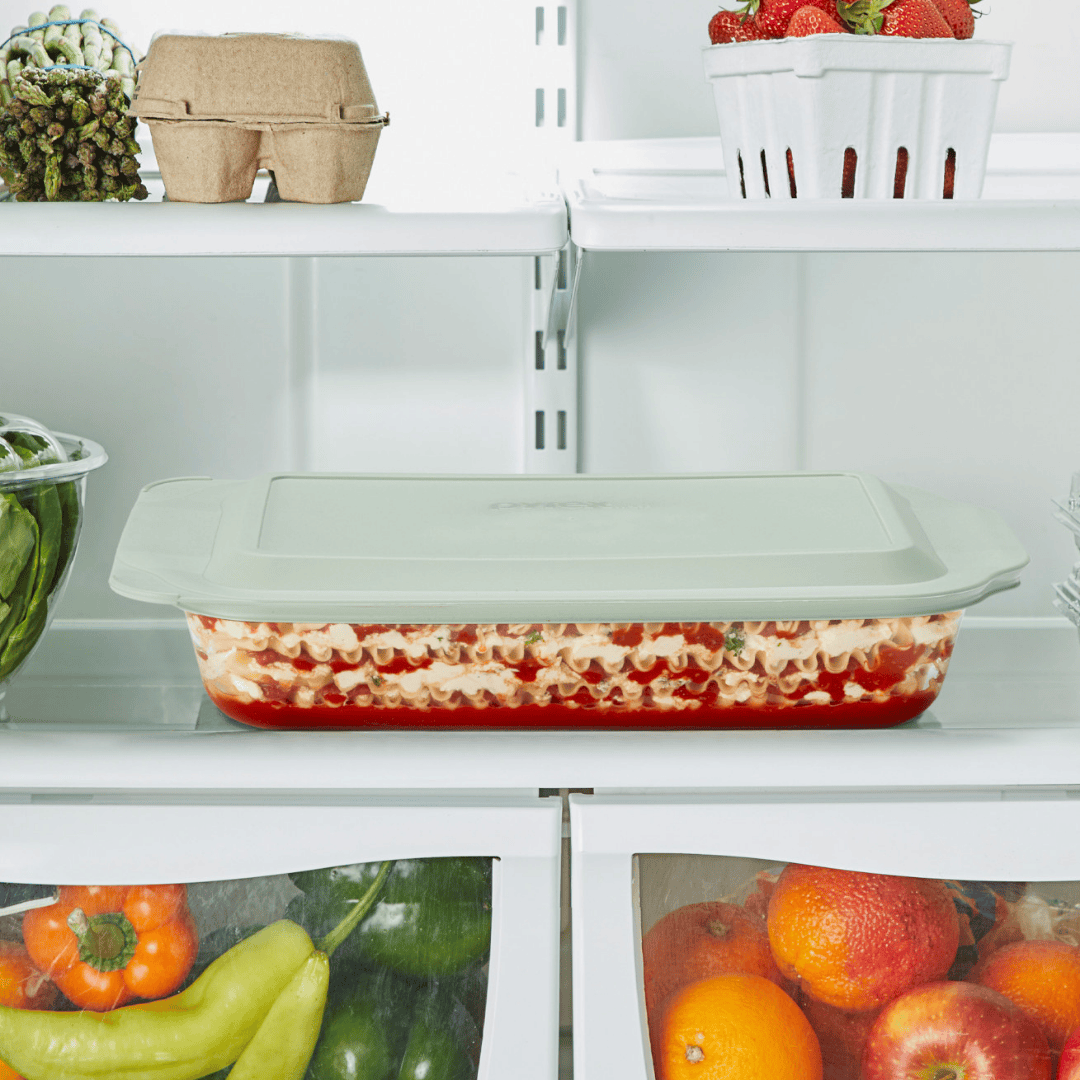 Pyrex® Deep 9 x 13" Rectangular Glass Baking Dish with Sage Green Lid - Image 4